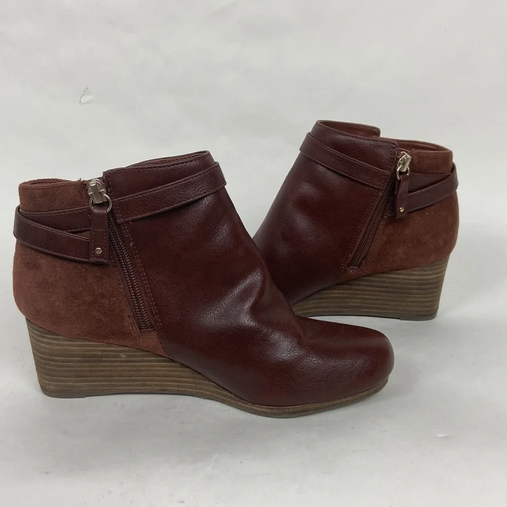Dr. Scholls Cool Fit Memory Foam Double Vegan Leather Faux Suede Wedge Bootie